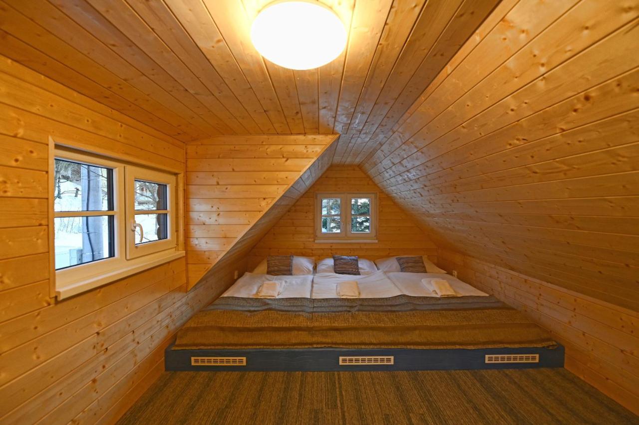 Hotel Jirinka โดลนี โมราวา ภายนอก รูปภาพ